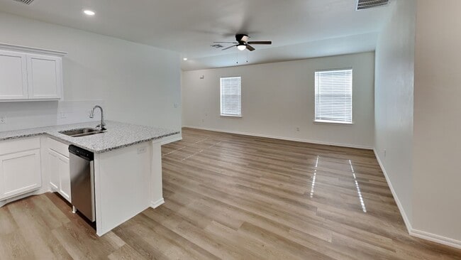 Building Photo - 9118 McLendon Court