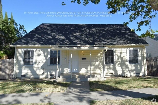 Building Photo - 135 N 5th St