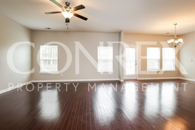 Building Photo - 4 Bed 3 Bath in Lasdson!