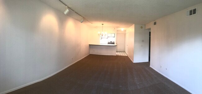 Building Photo - 3250 Oneal Cir