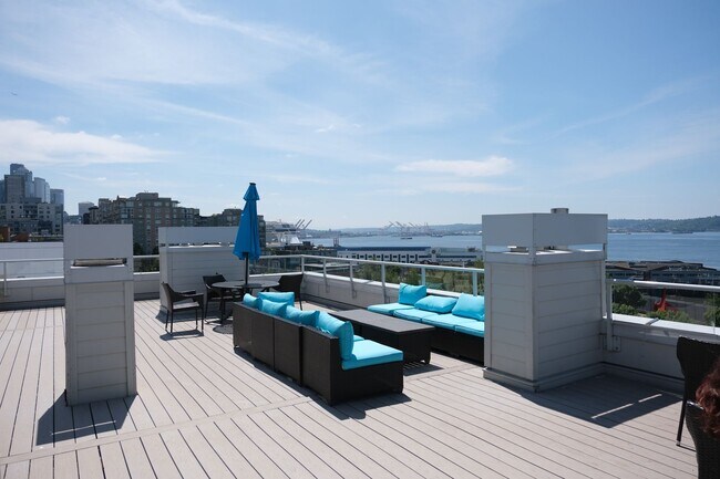 Foto del edificio - Great Condo For Rent