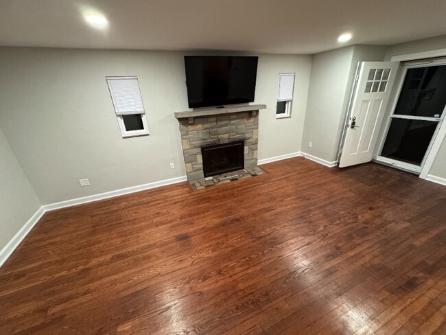 Foto del edificio - 507 Haverhill Rd