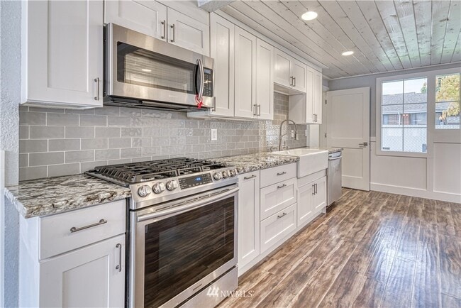 Building Photo - 1016 S 37th St