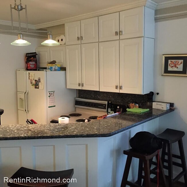 Foto del edificio - 2 br, 1 bath House - 2910 1/2 Monument Avenue