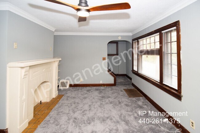 Foto del edificio - Beautiful 3-Bedroom Home in South Euclid O...