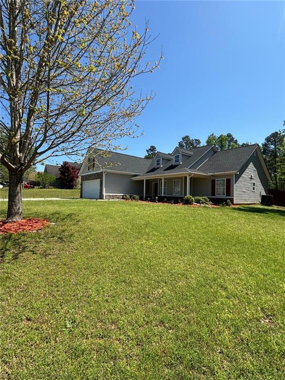 Building Photo - 10 Oakbrook Ln
