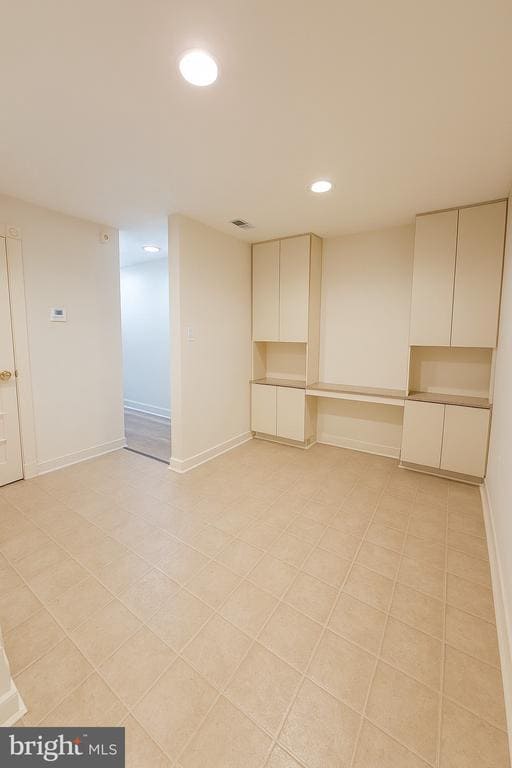 Building Photo - 301 Browning Ln