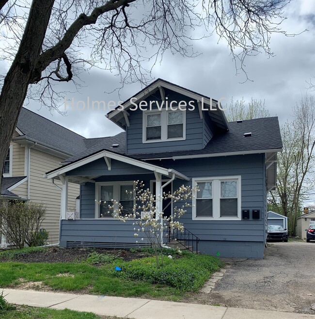Building Photo - 1226 Bird Ave