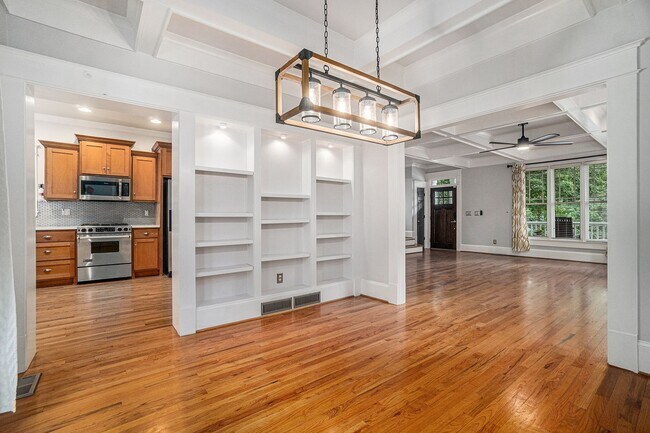 Foto del edificio - Charleston-Style East Atlanta Entertainer'...