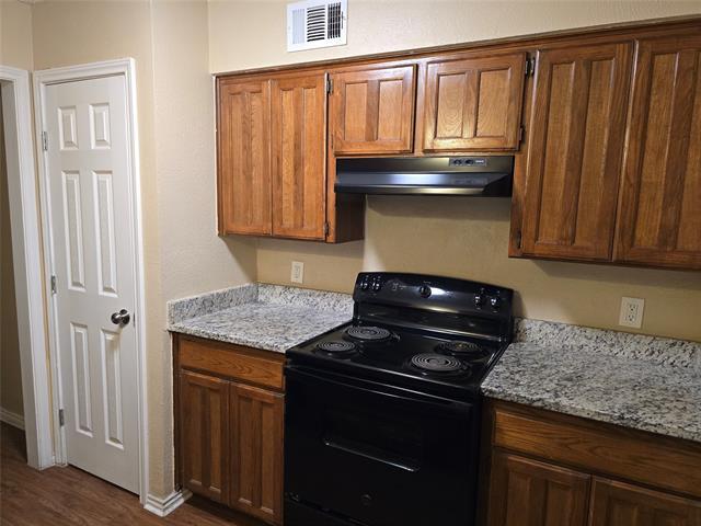 Building Photo - 1122 Brady Dr