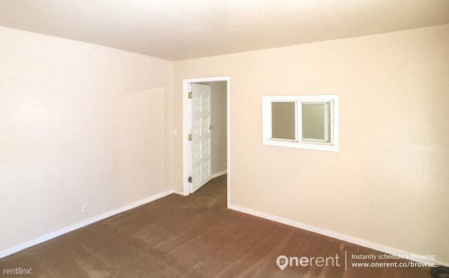 Building Photo - 1128 Camellia Dr