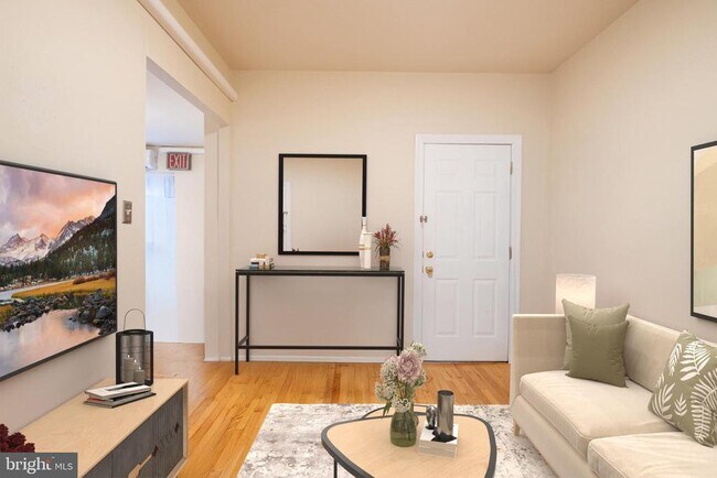 Foto del edificio - 1736 Pine St