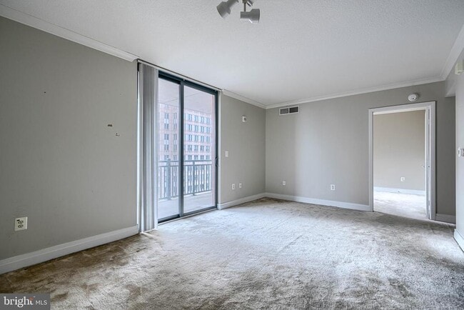 Building Photo - 414 Water St
