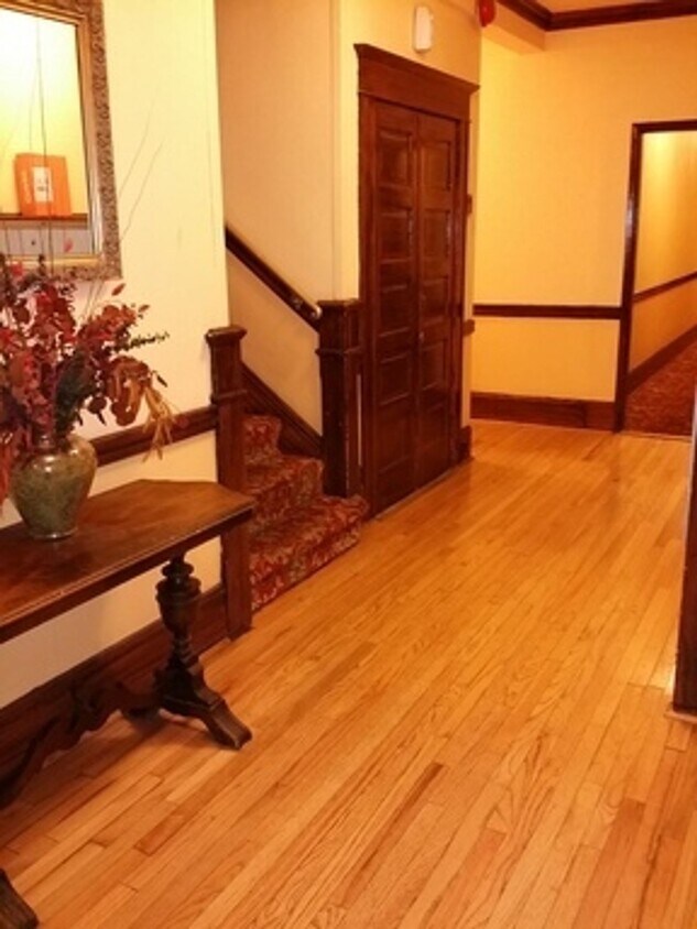 Foto del edificio - Villa Jene Apartments