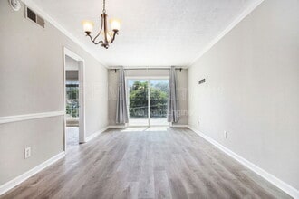 Building Photo - 2805 I-85