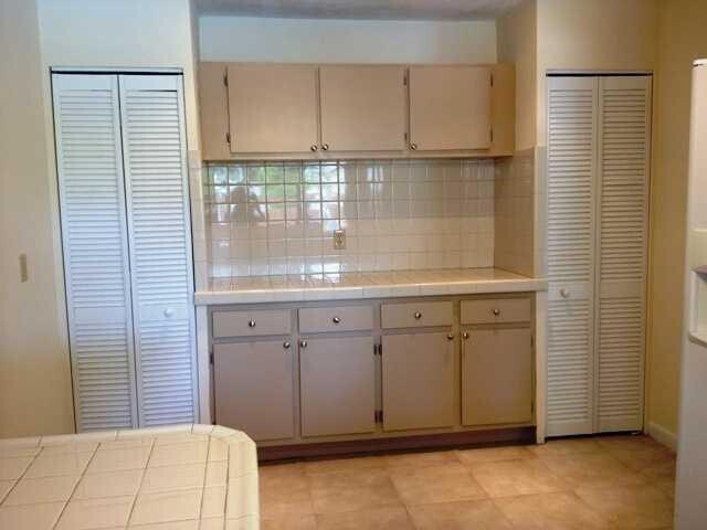 Foto del edificio - 737 NW 84th Ln