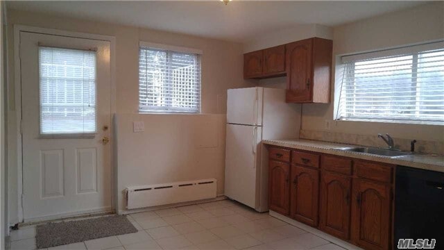 Building Photo - 30 State Pl