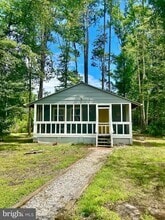 Building Photo - 250 Wildwood Rd