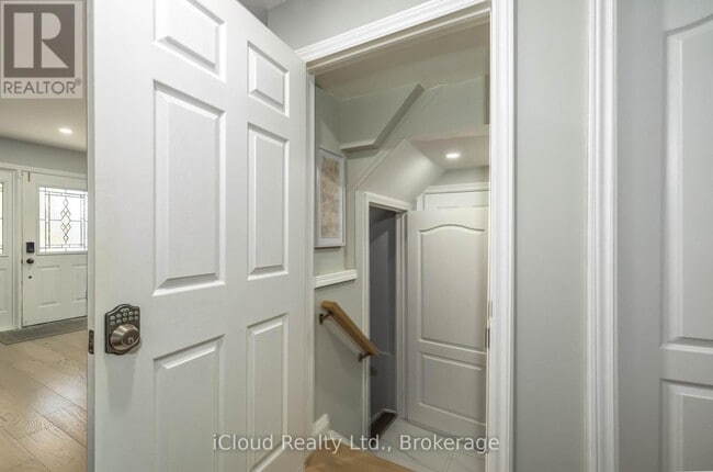 Building Photo - 2362 Proudfoot Trail