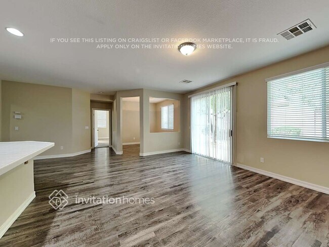 Foto del edificio - 9328 Longhorn Falls Ct