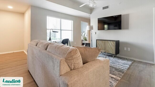 Foto del edificio - 7027 Farm-To-Market Rd 78