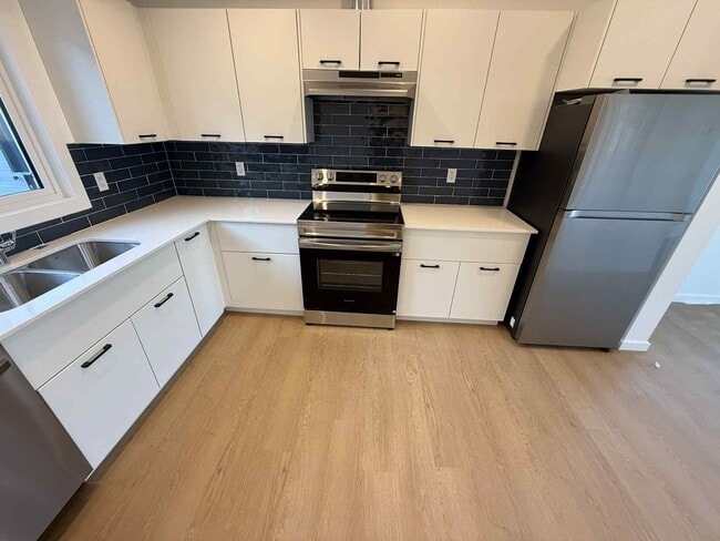 Photo du bâtiment - 7047 Fane Rd