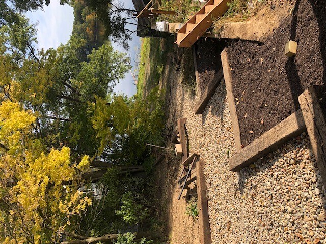 Sendero para caminar hacia el lago - 9031 E Circle Dr S