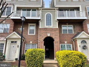 Building Photo - 1809 Kenwood Ave