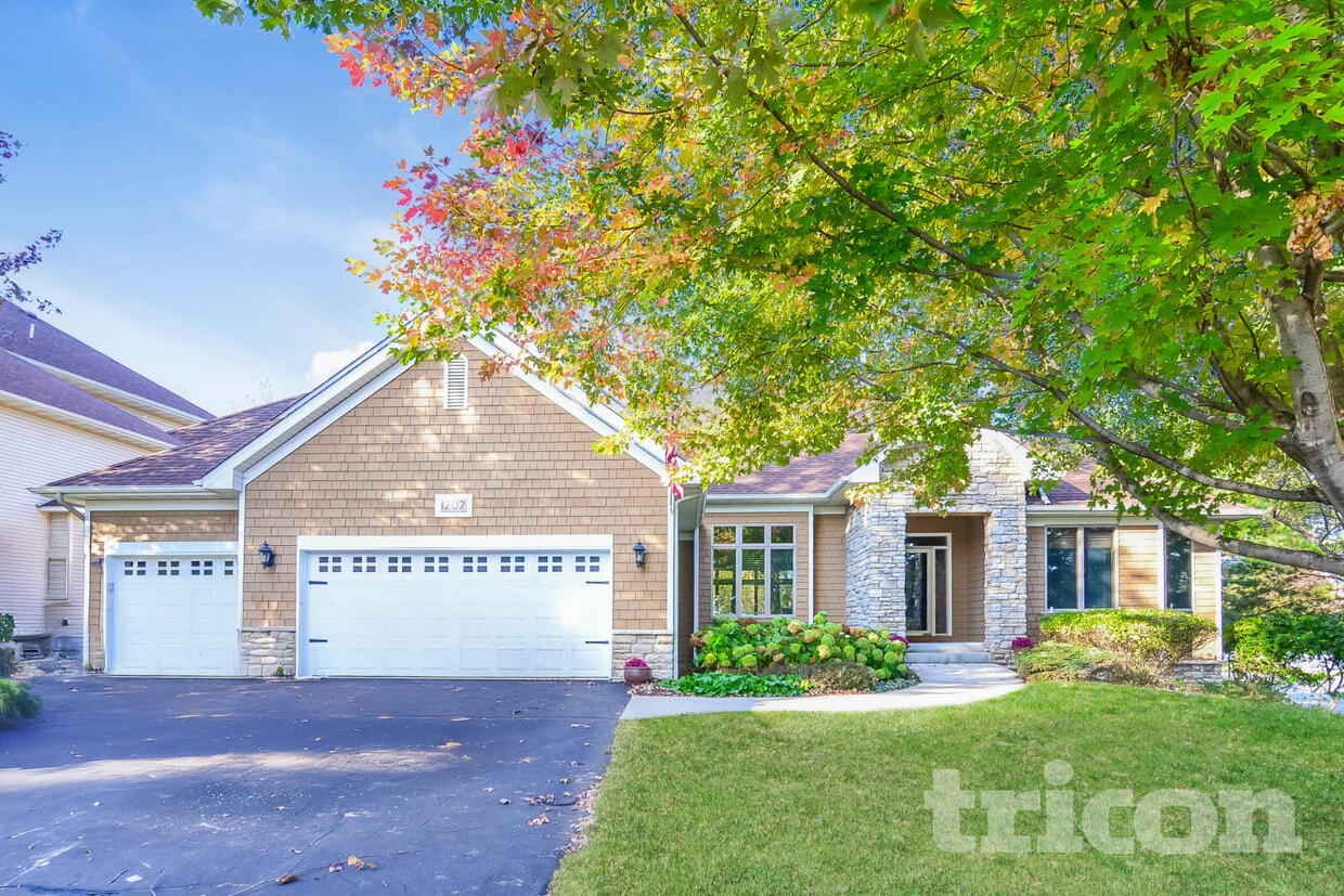 Foto principal - 1202 Adrian Dr