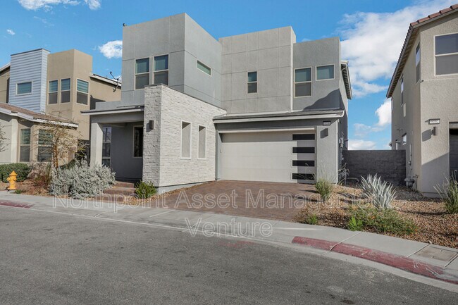 Building Photo - 3236 Timorasso Ave