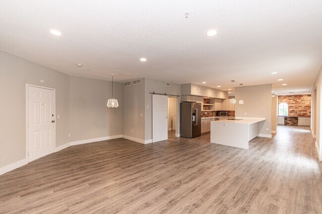 Foto del edificio - 4645 SE 11th Pl
