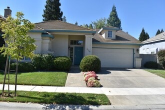 Building Photo - 3230 Grimshaw Way