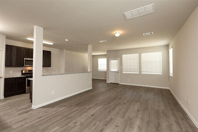 Building Photo - 24607 Porta Borsari Dr