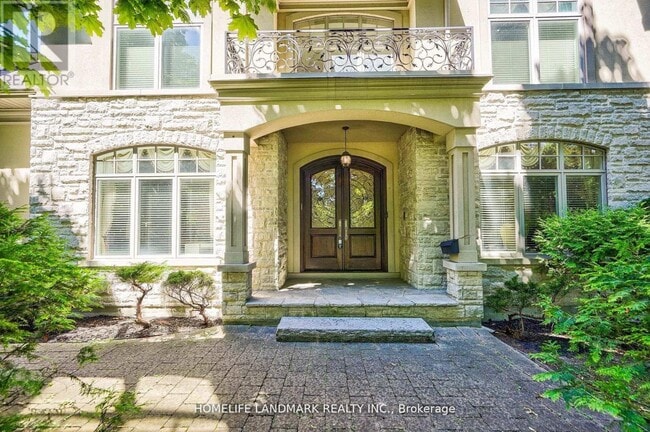 Building Photo - 450 Meadow Wood Rd