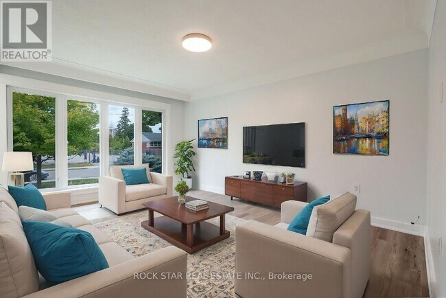 Photo du bâtiment - 16 Wildewood Ave