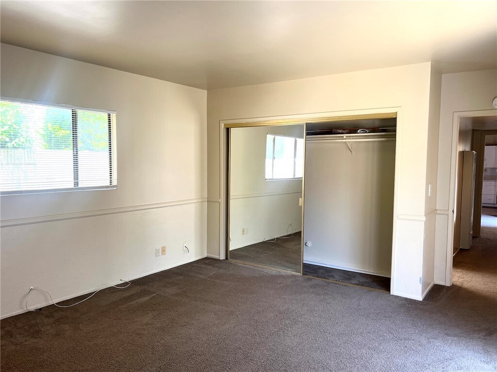 Building Photo - 5124 Cathann St