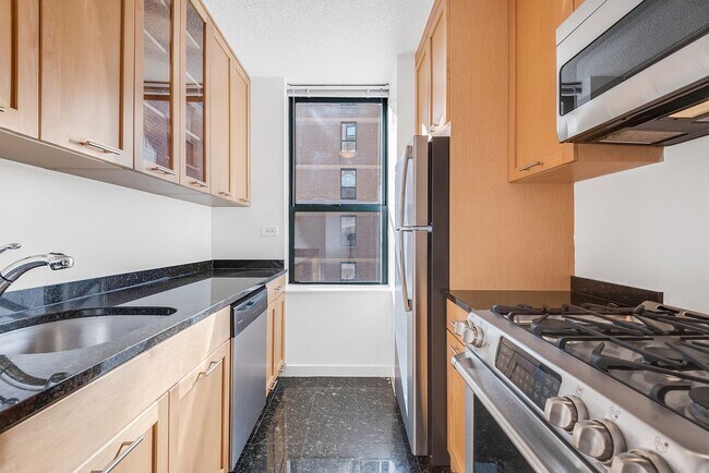 Foto del edificio - 247 W 87th St