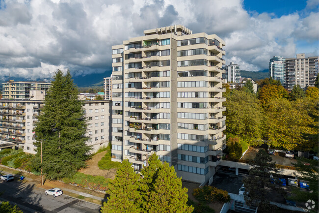 Building Photo - Beacon Hill Apartments