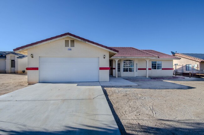 Foto del edificio - 72548 Sunnyslope Dr