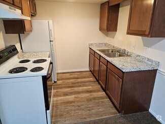 Building Photo - 2845 Eldora Dr