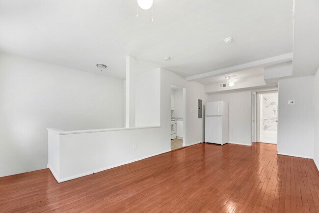 Foto del edificio - 83 Victor St NE