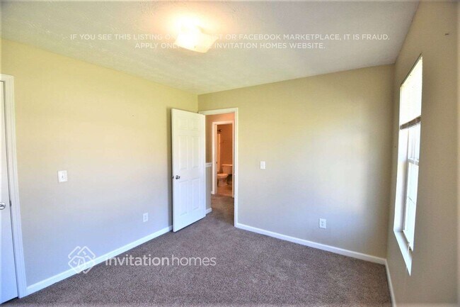 Building Photo - 20 Salali Ct