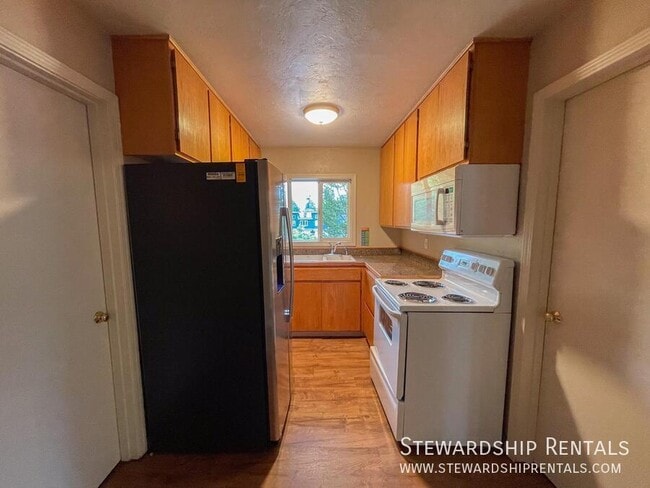 Photo - 1827 Harris St Apartment