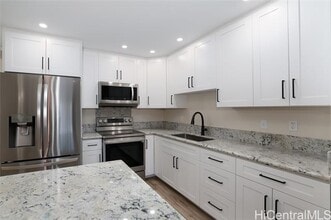 Building Photo - 46-63-63 Emepela Pl