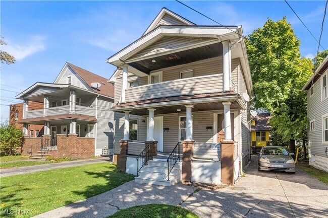 Foto del edificio - 3865 W 16th St