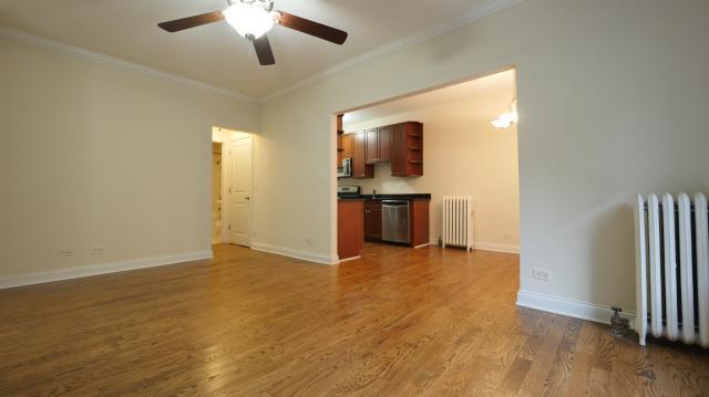 Building Photo - 1 bedroom in CHICAGO IL 60613