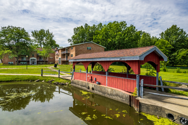 Building Photo - 2811 Parkman Rd NW