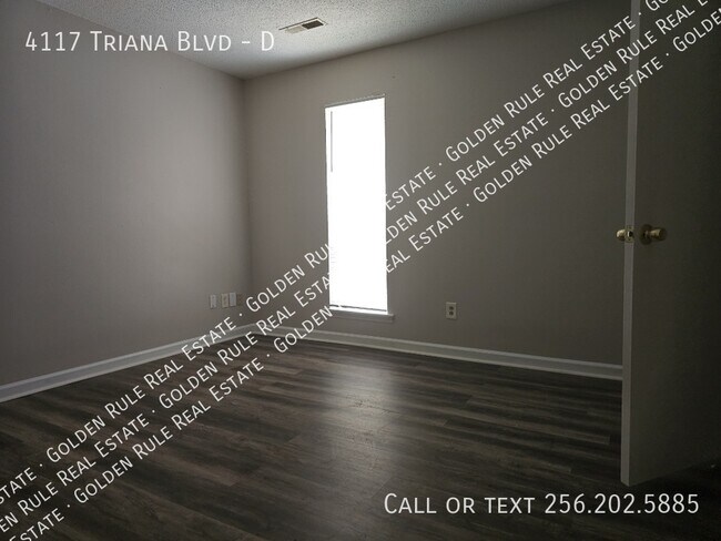Building Photo - 4117 SW Triana Blvd