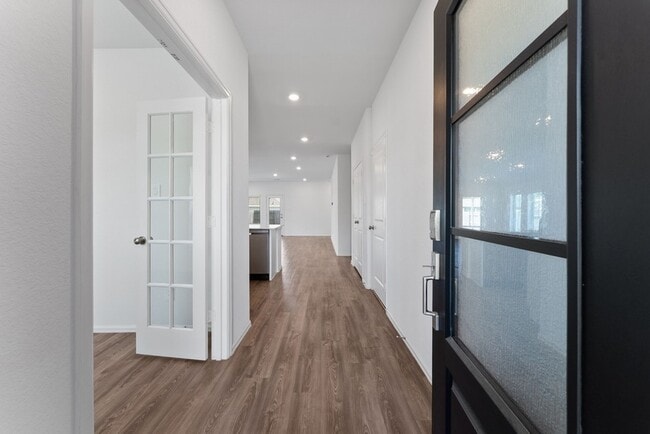 Building Photo - 2850 Paradise Rdg Wy