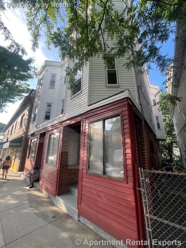Foto principal - SPRING HILL/DAVIS SQ 1BR ** HWD FLOORS ** ...